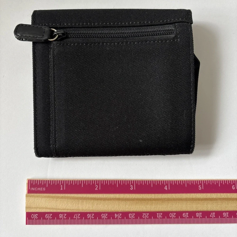Lauren Ralph Lauren Bifold‎ Wallet Black Canvas Gloss Faux Leather 6 Pocket